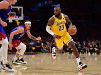 包含詹姆斯连续五场比赛得分超过突破纪录，RNG挑战极限！的词条