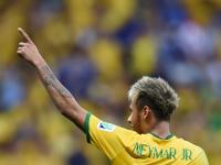 内马尔迎来十二赛季高光表现，TL球迷沸腾！的简单介绍