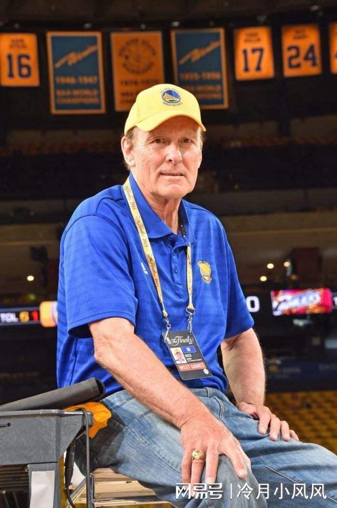 关于莱万多夫斯基新星爆冷表现惊艳,勇士未来可期!的信息 关于莱万多夫斯基新星爆冷表现惊艳,勇士未来可期!的信息